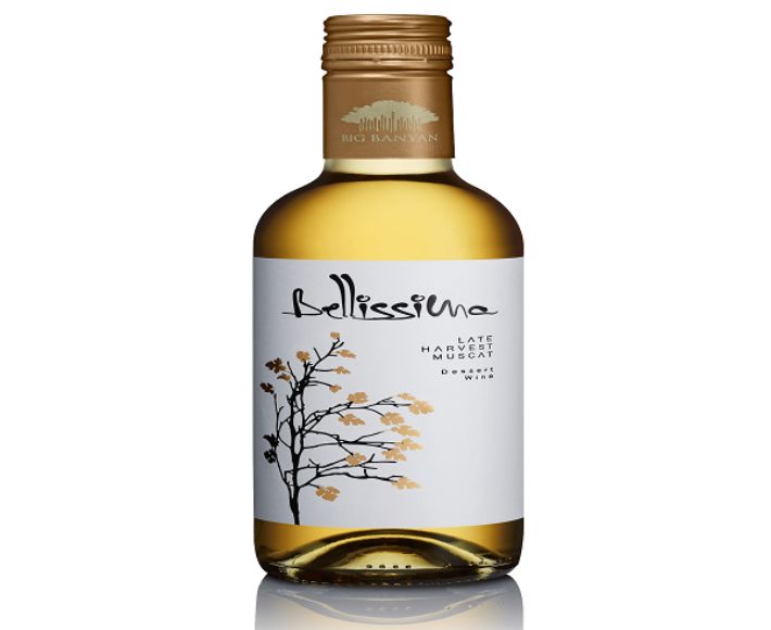 Late Harvest Muscat Dessert Wine Bottle