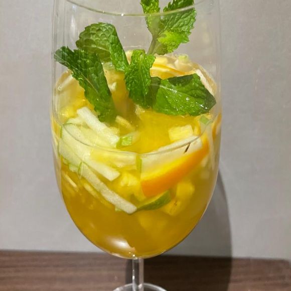 Pineapple White Wine Sangria