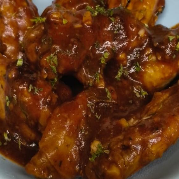 BBQ Chicken Wings (8 Pieces)