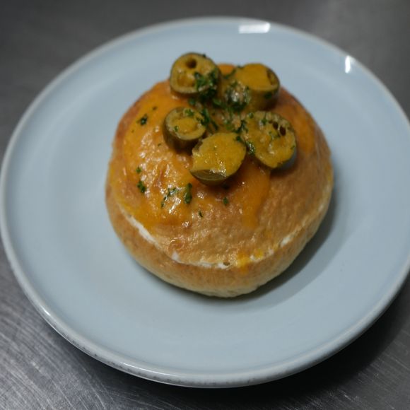 Jalapeno Cheese Bagel