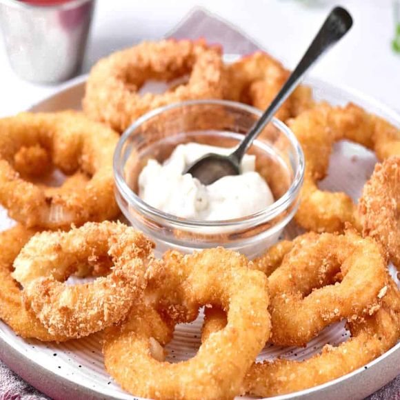 Panko-Crusted Calamari (12 Rings)
