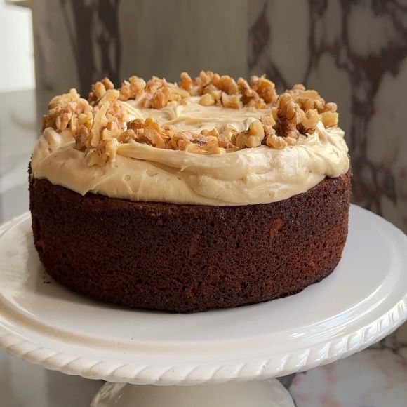 Coffee Walnut cake (by slice)